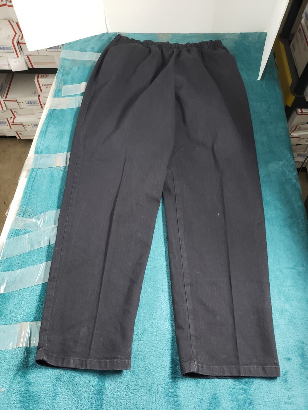 CHIC Jeans Size 20 W Womens Black Pants Stretch Mid Rise Pull On Legging NWT